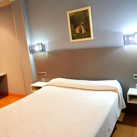 Hotel City House Las Lomas Овиедо Екстериор снимка
