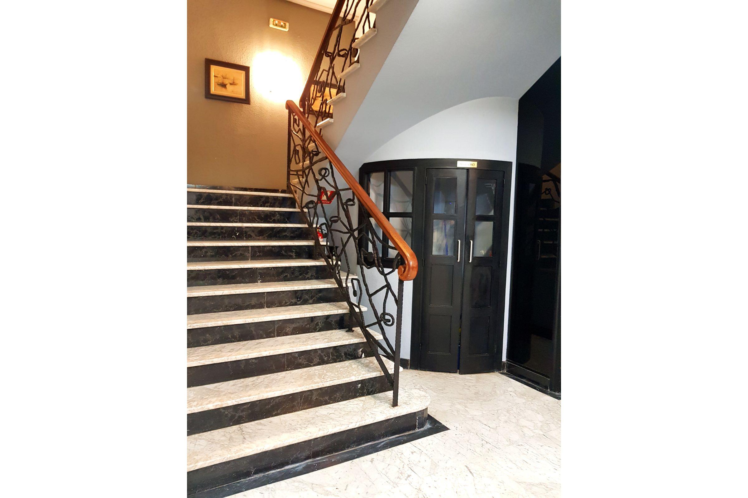 Hotel City House Las Lomas Овиедо Екстериор снимка