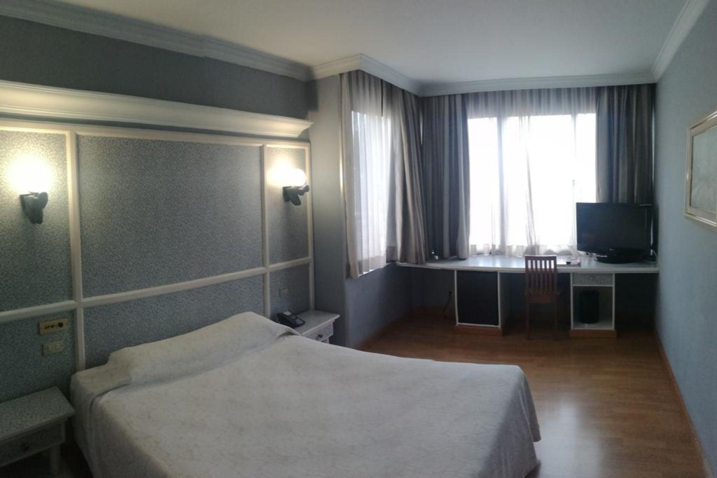 Hotel City House Las Lomas Овиедо Екстериор снимка