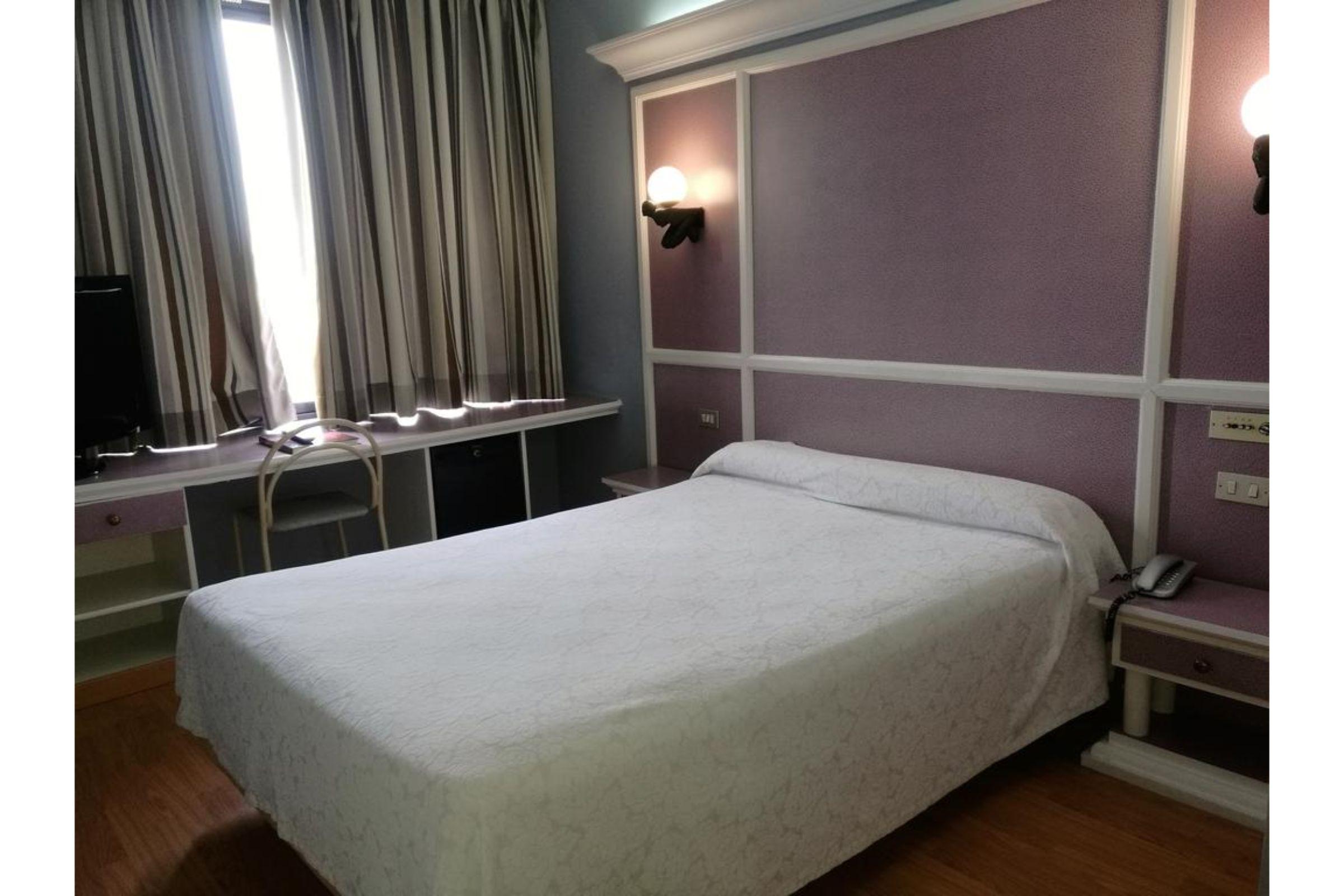 Hotel City House Las Lomas Овиедо Екстериор снимка