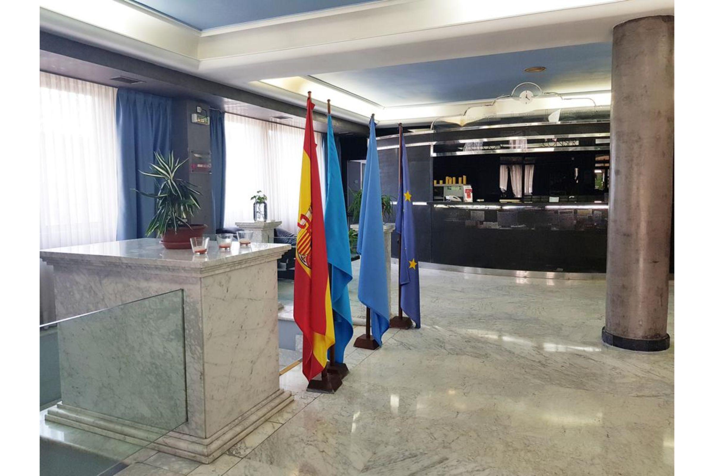 Hotel City House Las Lomas Овиедо Екстериор снимка
