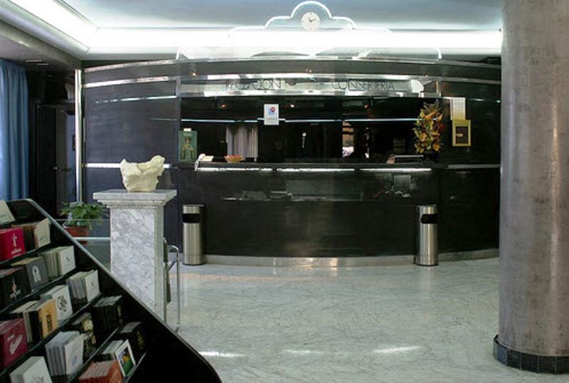 Hotel City House Las Lomas Овиедо Екстериор снимка