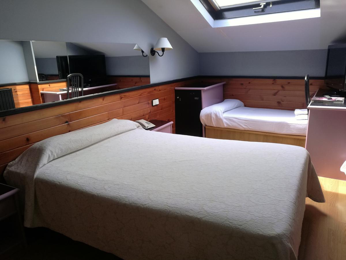 Hotel City House Las Lomas Овиедо Екстериор снимка