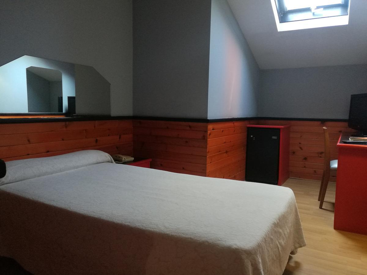 Hotel City House Las Lomas Овиедо Екстериор снимка